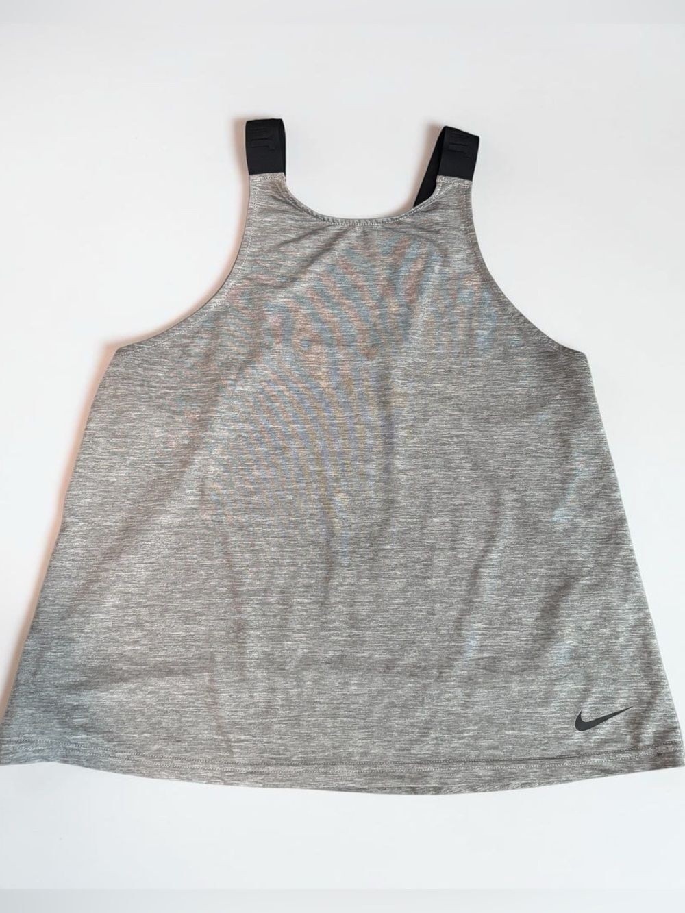 Nike Dri-FIT Gray Athletic Tank Top Womens Size Small Racerback Workout Training